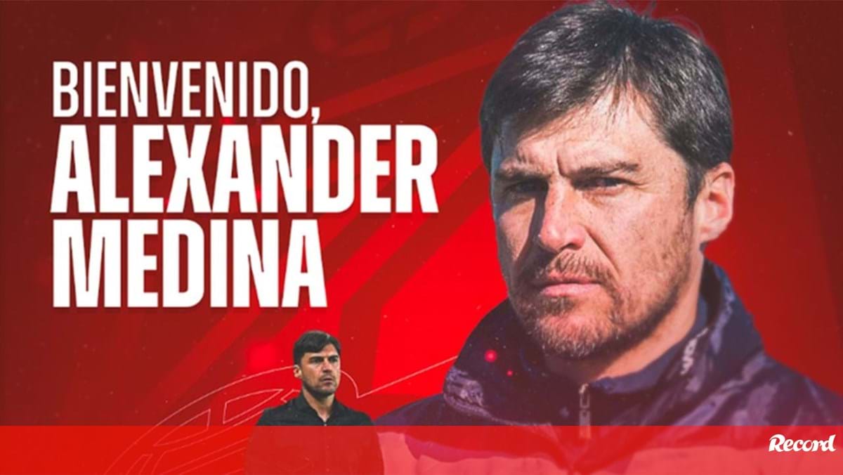 Alexander Medina é o novo treinador de André Ferreira e Manafá no Granada -  Granada - Jornal Record