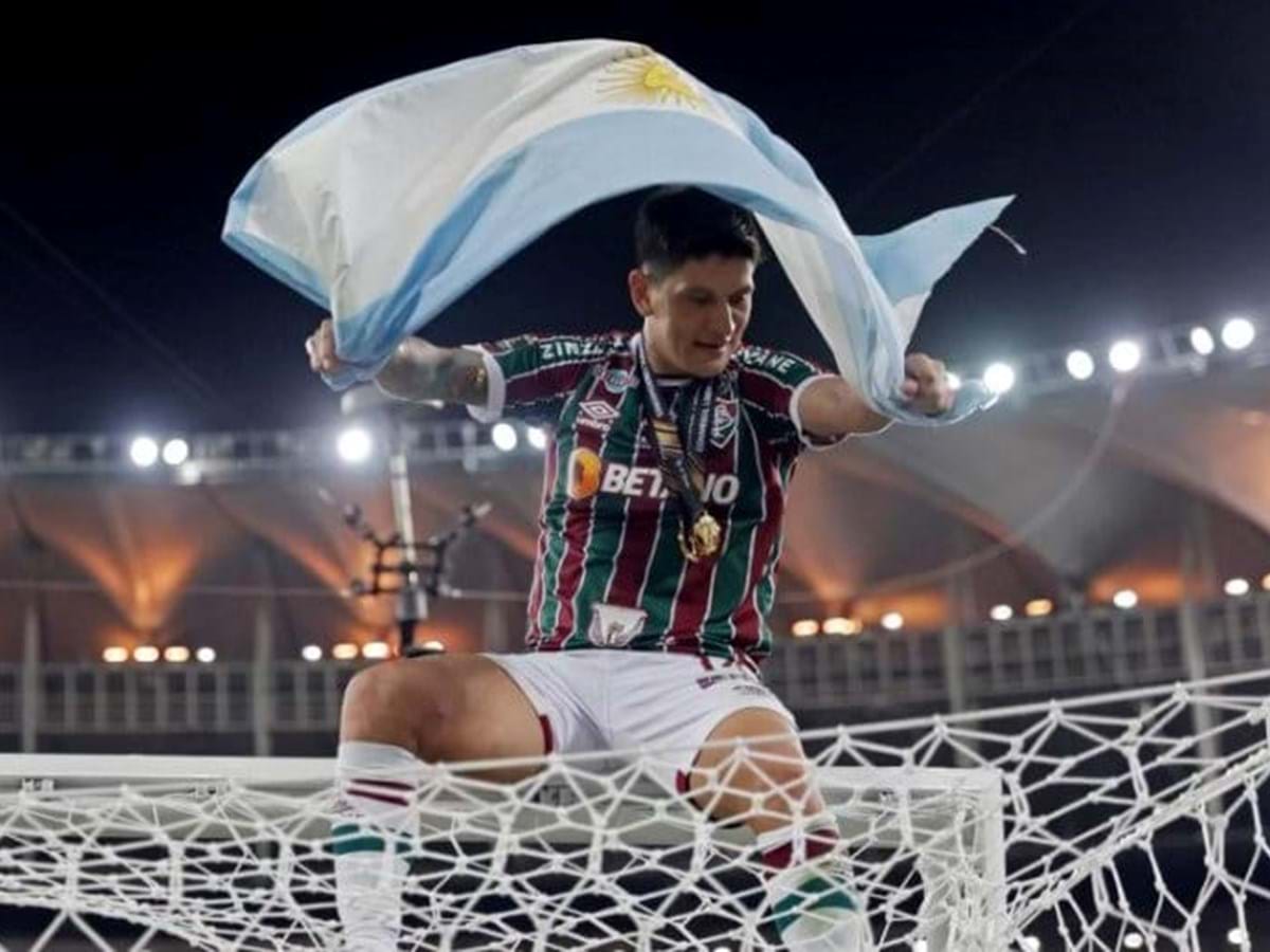 Germán Cano aparece na hora certa e é herói de classificação heroica do  Fluminense sobre o Botafogo - ISTOÉ Independente