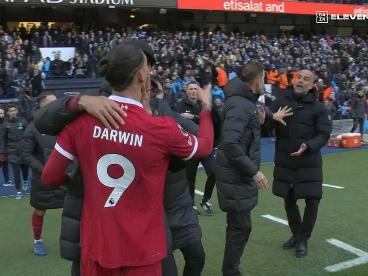 Darwin brilha, mas Liverpool fica no empate com o Fulham em