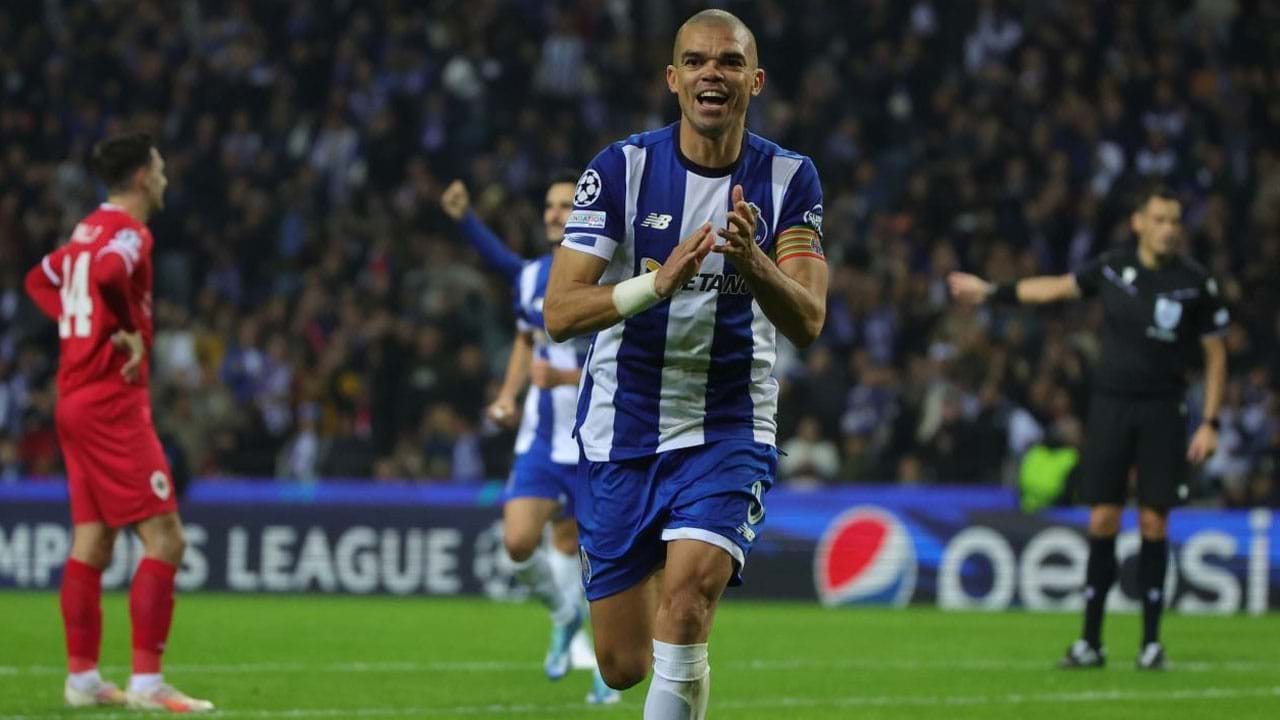 Pepe torna-se o jogador de campo mais velho a jogar na 'Champions