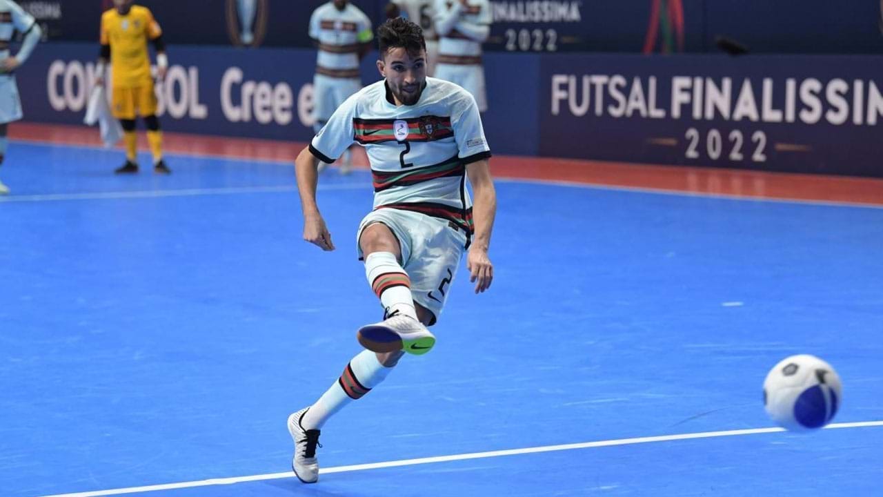 Futsal AO VIVO: siga o jogo três da final entre Sporting e Benfica