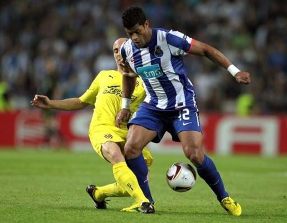 Goleada ao Villarreal, na Liga Europa (5/5/2011): Um robusto (5-1), com uma segunda parte de luxo, deixou o FC Porto com caminho aberto para a final da Liga Europa. Falcão (4 golos) foi o herói da noite.