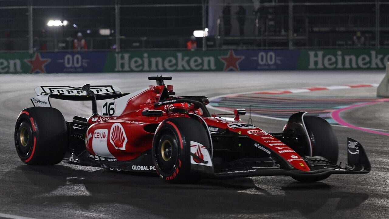 GP de Las Vegas: Ferrari domina madrugada, e Leclerc lidera dobradinha do  2º treino