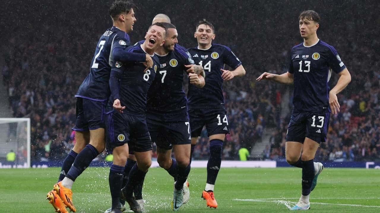 7.ª- Com a vitória da Espanha frente à Noruega, na 8.ª jornada do grupo A, a Escócia garantiu o apuramento para o Euro’2024 