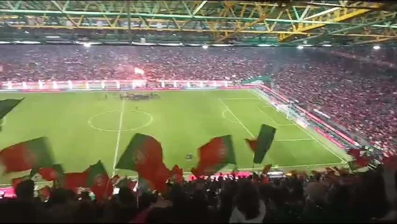 Euforia verde inundou o Rossio nos festejos do título do Sporting