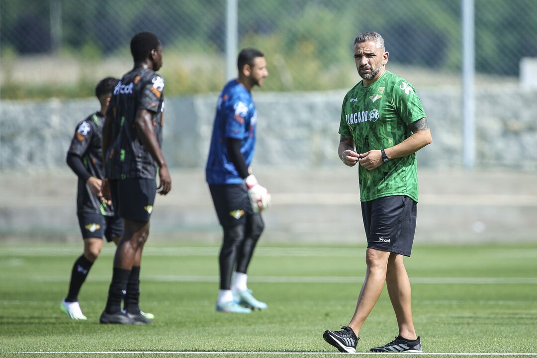 /fotospublicadas/Fotos/2-48035446#4bf9434bccf55b47f49fe5adafa92e19 (19670175) (Milenium)