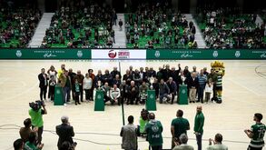 Sporting homenageia ex-andebolistas