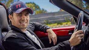 Capacete de Sergio Pérez ajuda vítimas de furacão