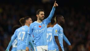Pep Guardiola rendido aos golos de Bernardo Silva: «Movimento fez-me lembrar o Messi»