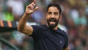 Mudança no tridente de ataque? O onze provável do Sporting para o jogo com o E. Amadora