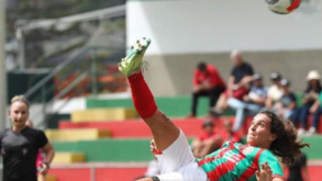 Para ver e rever: o golaço de bicicleta no Marítimo-Sporting da Taça da Liga feminina