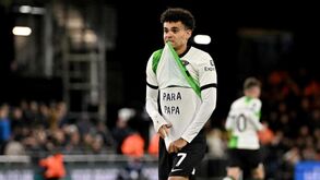 O momento em que Luis Díaz pede que o pai seja libertado após marcar no Luton-Liverpool