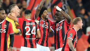 Treinador mais jovem que o capitão e um ex-Benfica a brilhar: Nice tem a 'receita' para liderar a Ligue 1