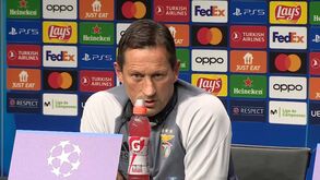 Schmidt realça 'semana importante' para o Benfica: «Ganhando no domingo somos primeiros à 11.ª jornada»