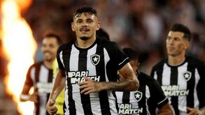 «Já todos sabem como o Botafogo joga»: como se explica a crise do líder do Brasileirão