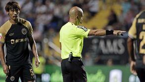 «Não, não, não, não»: como Luís Godinho respondeu a perguntas do Sporting sobre o jogo com o Farense