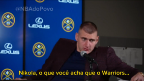 Insólito: Jornalista caiu da cadeira e Nikola Jokic 'desmanchou-se' a rir