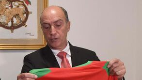 Carlos Batista acredita no regresso do Marítimo à 1.ª Liga: «Estamos a trabalhar para reforçar a equipa em janeiro»