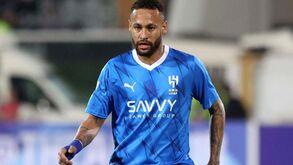 Al Hilal suspende inscrição de Neymar