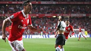 Da preparação da mota de Eliseu ao golo que ainda hoje gera dúvidas aos adeptos: André Almeida abre o livro