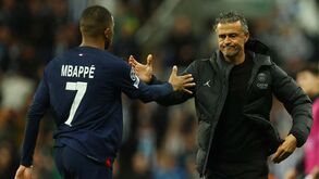 Mbappé fez hat-trick mas vai levar nas orelhas de Luis Enrique: «Vou falar com ele pessoalmente...»