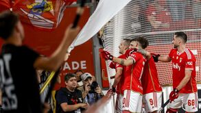 Benfica vence Carvalhos mas a sofrer na parte final