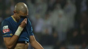 Pepe tem lesão muscular e alarma eixo defensivo do FC Porto