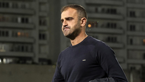Filipe Martins demite-se do comando técnico do Casa Pia