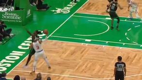 Jogador dos Knicks leva NBA à loucura com finta cheia de... matreirice