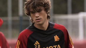 Pai de Julen Jon: «O meu filho diz-me que Mourinho recebe muito bem os jovens e tenta ajudá-los»