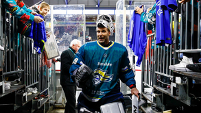 Petr Cech reforça campeão de hóquei no gelo do Reino Unido