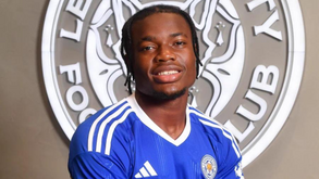 Empréstimo de Fatawu ao Leicester rendeu 750 mil euros ao Sporting