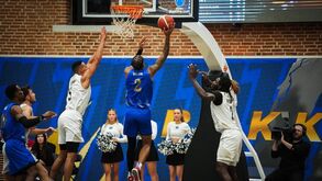 Bakken Bears-FC Porto, 113-99: tudo adiado por uma semana