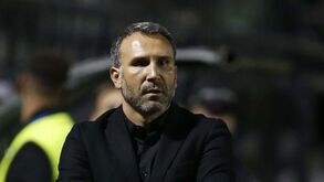 Nem pedir desculpa salvou Sérgio Vieira: técnico suspenso 1 jogo e multado em 1.224 euros