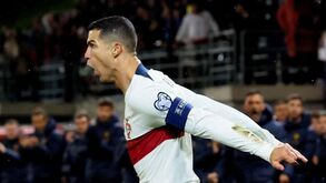 Foi assim que Ronaldo colocou Portugal a vencer o Liechtenstein e subiu à liderança dos artilheiros da qualificação