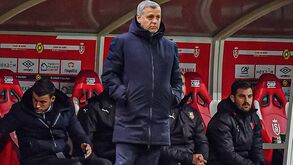 Bruno Genesio deixa Rennes e é substituído por Julien Stéphan