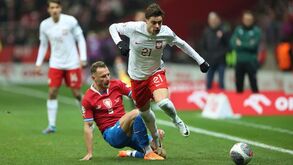 Escândalo na Rep. Checa: três jogadores expulsos da seleção após noitada em discoteca