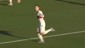 O grande golo de Francisco Conceição à Grécia nos sub-21