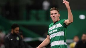 Gyökeres e um encontro especial: «Adivinhem quem ficou mais tempo na sauna...»