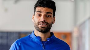 Taremi passou pelo Olival no regresso da seleção do Irão