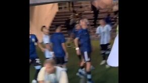 Brasil-Argentina: Di María cuspiu na direção dos adeptos brasileiros