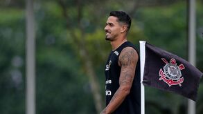 Brasileiros dizem que Benfica baixou valor exigido para vender Lucas Veríssimo
