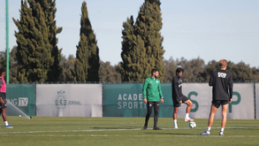 Sporting mostra preparação para a Taça: Do matador Coates aos dribles de Trincão e a ausência de Morita e Essugo