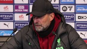 Klopp esteve no meio do desentendimento de Darwin com Guardiola mas confessa: «Não entendi uma palavra»
