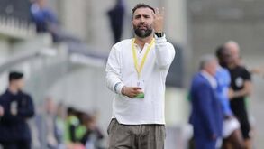 Domingos Barros após a derrota frente ao Amarante: «Ganhou a melhor equipa, não me custa reconhecer»