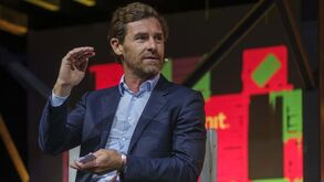 André Villas-Boas deixa mensagem a propósito do Barcelona-FC Porto