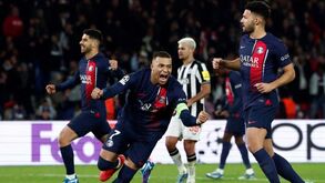 UEFA afasta VAR que deu polémico penálti ao PSG no jogo com o Newcastle