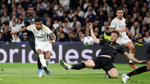 80 segundos separaram os primeiros golos de Nápoles e Real Madrid no Bernabéu: veja os lances
