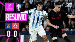 O resumo do Real Sociedad-Salzburgo, 0-0: nulo em Espanha mantém tudo na mesma