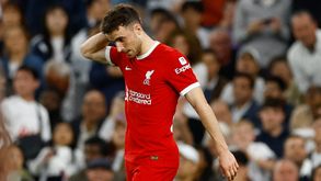 Diogo Jota é baixa no Liverpool